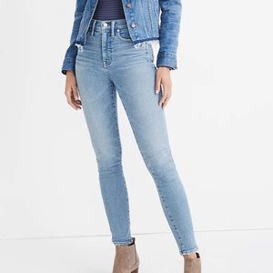 Madewell 10" High-Rise Skinny Jeans in Hamden Wash